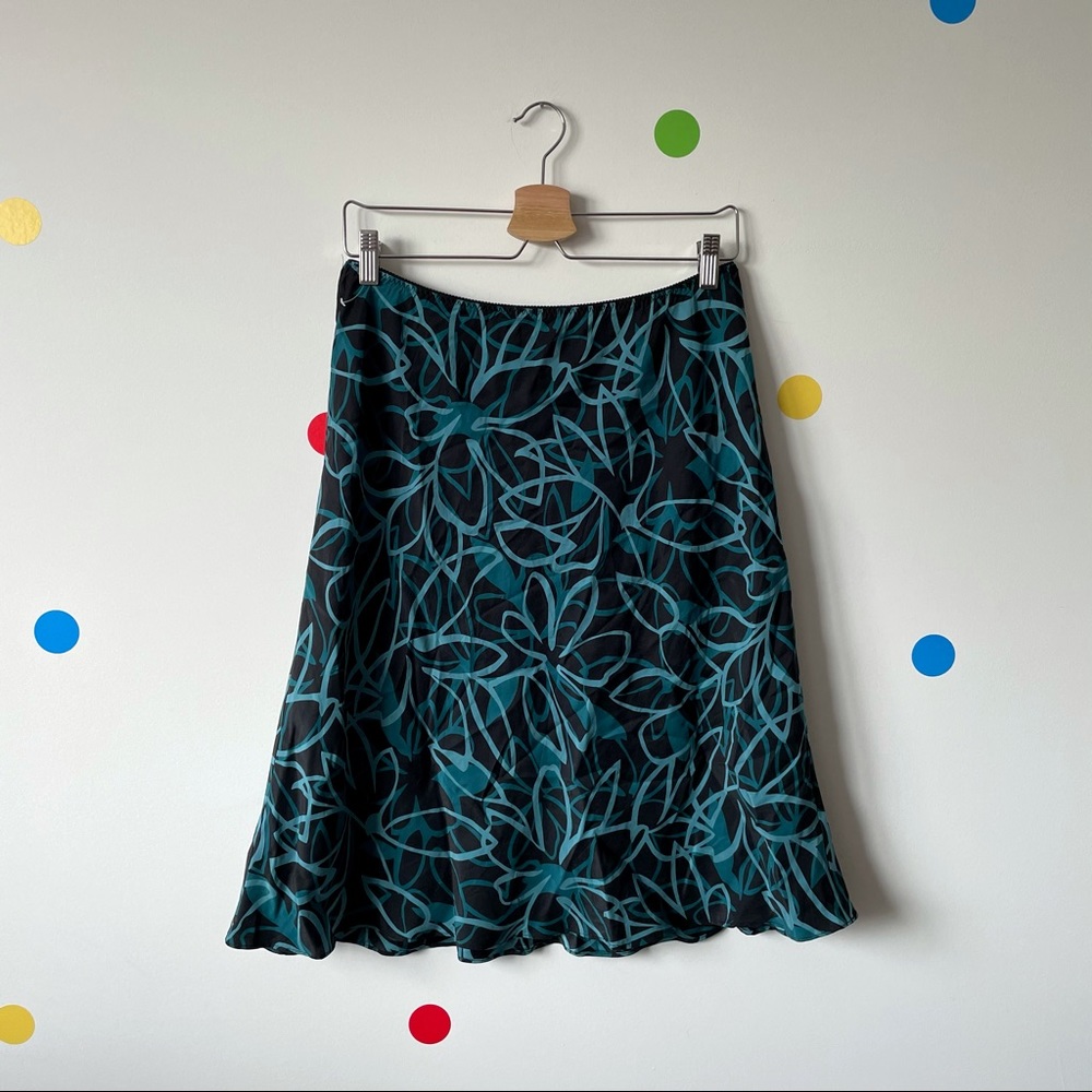 Amanda Smith 100% Silk Skirt
